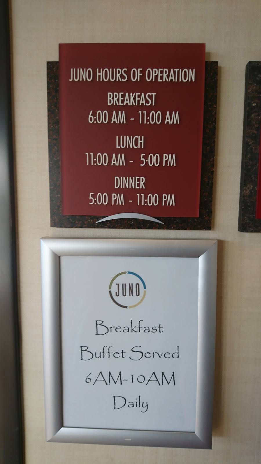 Juno Restaurant | restaurant | 109 W International Airport Rd, Anchorage, AK 99518, USA | 9074334100 OR +1 907-433-4100