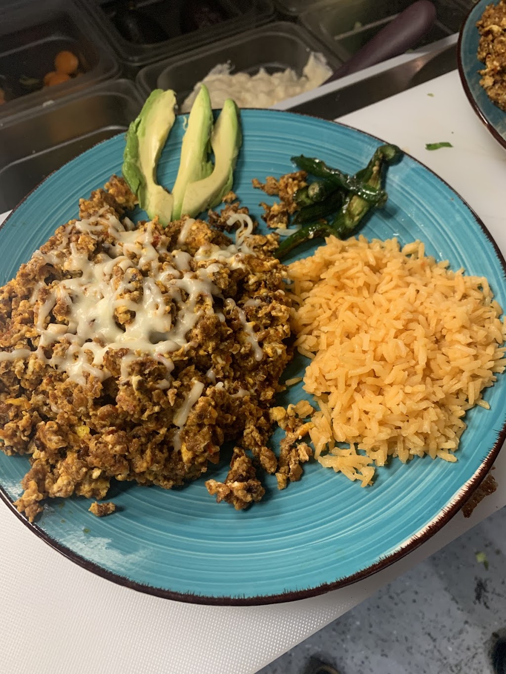 Tienda y taqueria la bonita | restaurant | 4915 Commercial Ave, Madison, WI 53704, USA | 6082839982 OR +1 608-283-9982