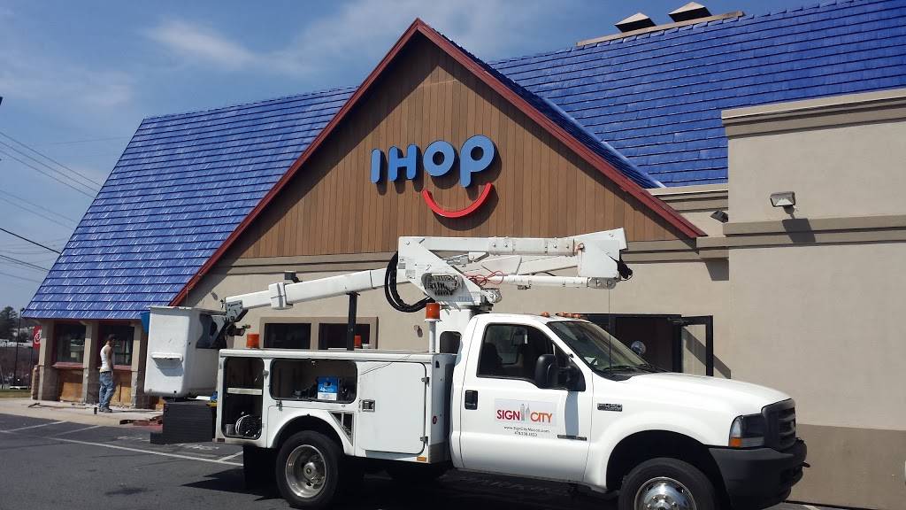 IHOP | restaurant | 179 Cobb Pkwy S, Marietta, GA 30060, USA | 7705900425 OR +1 770-590-0425