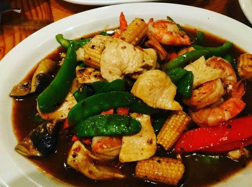 Thai Noodle Restaurant | restaurant | 217 Martha St, Euless, TX 76040, USA | 8176840702 OR +1 817-684-0702