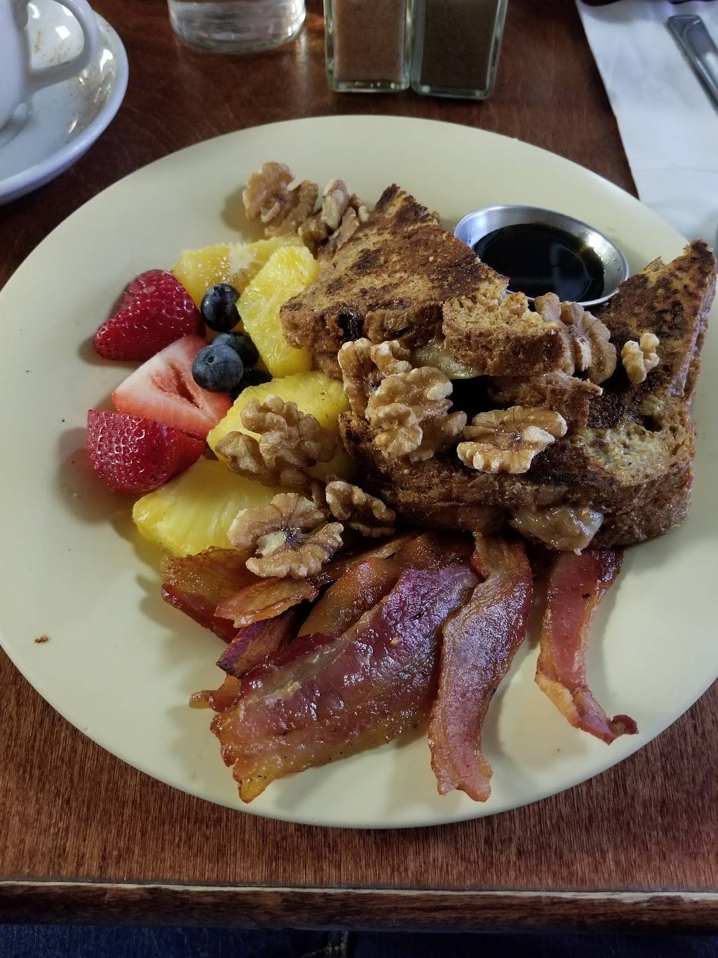 Juicy Kitchen | restaurant | 1506 N Maple Rd, Ann Arbor, MI 48103, USA | 7345855562 OR +1 734-585-5562