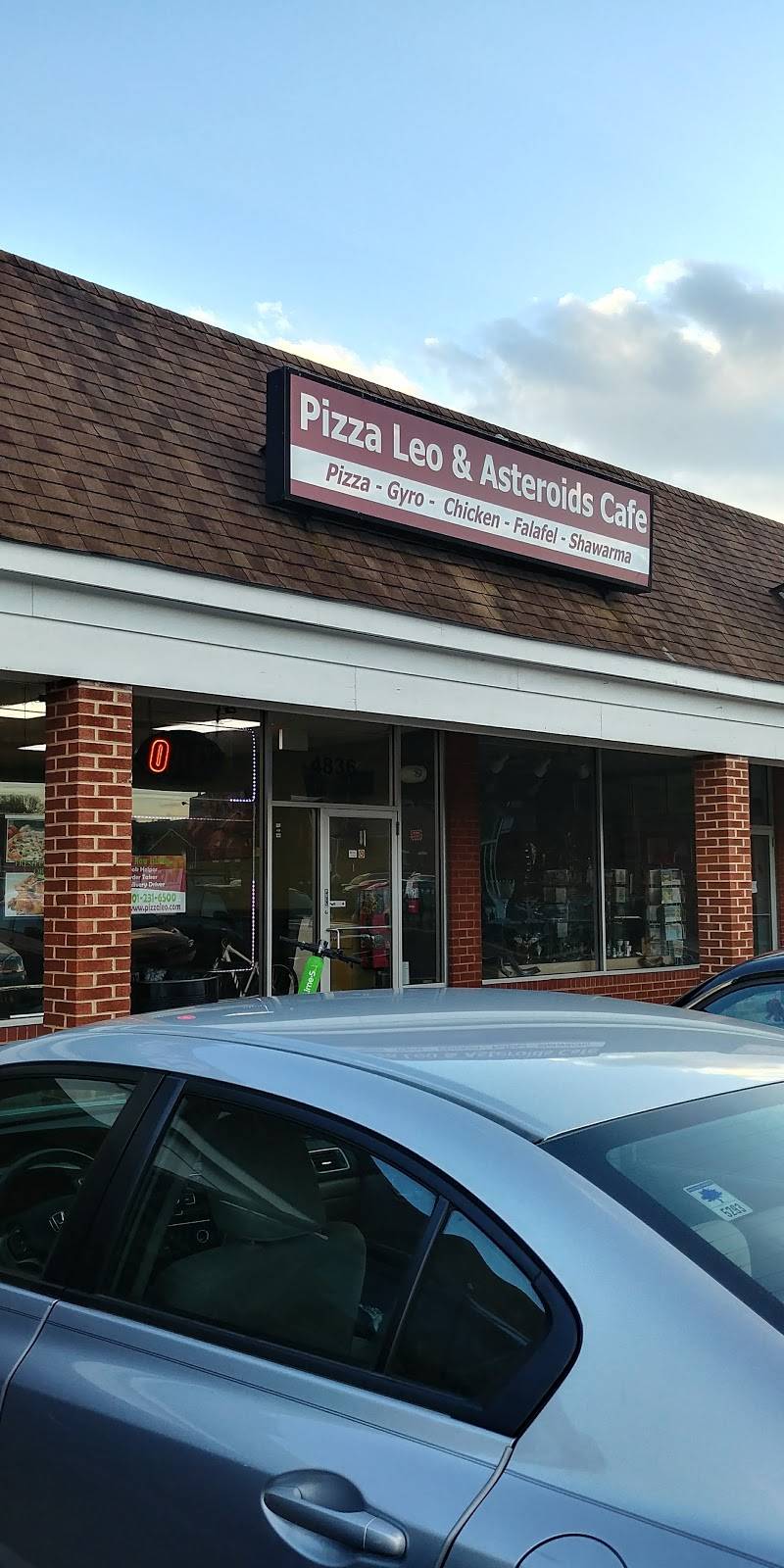 Asteroids Cafe | restaurant | 4836 Boiling Brook Pkwy, Rockville, MD 20852, USA | 3012316501 OR +1 301-231-6501