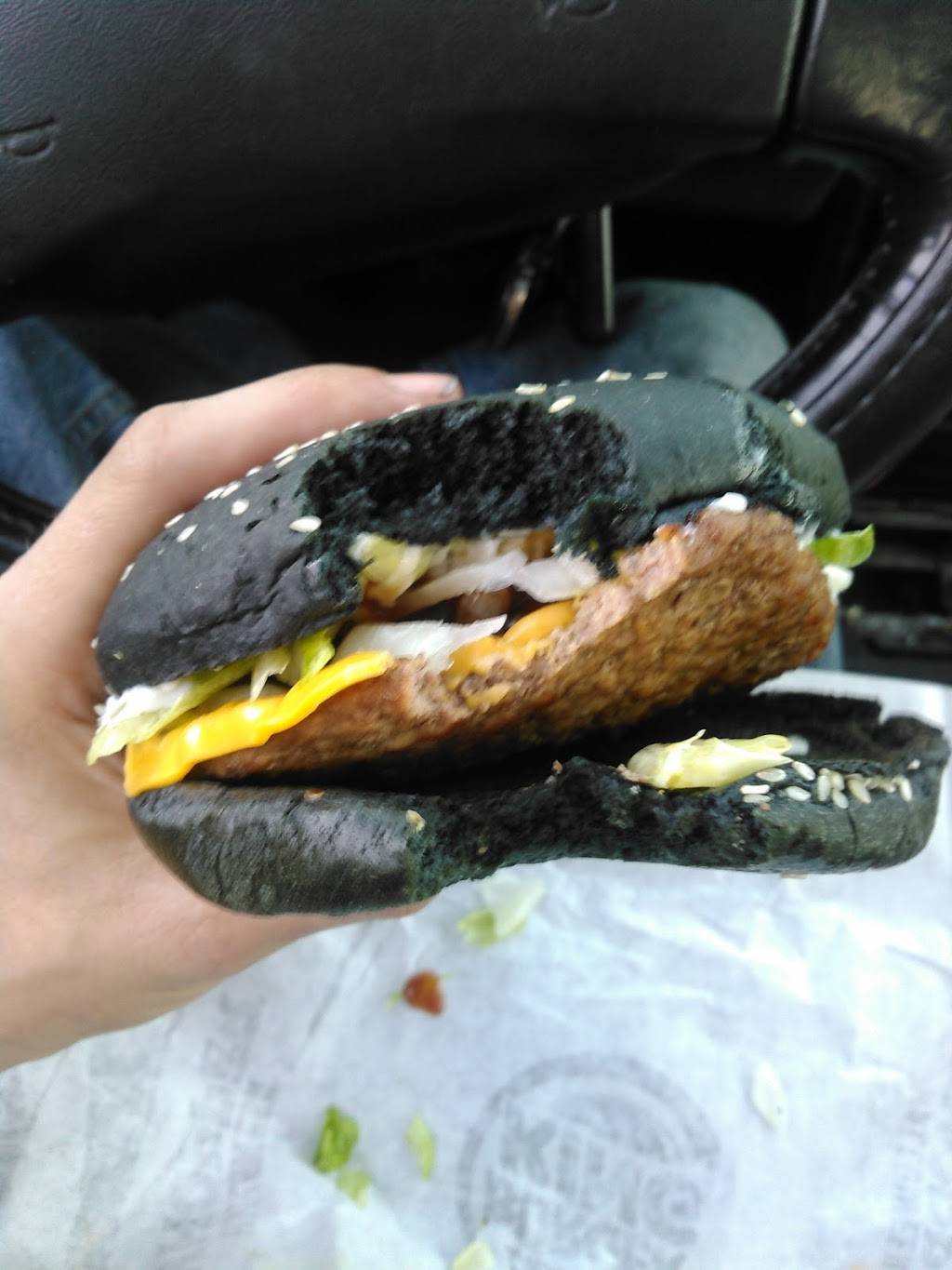 Burger King | restaurant | 2424 N Broadway Ave, Everett, WA 98201, USA | 4252582868 OR +1 425-258-2868