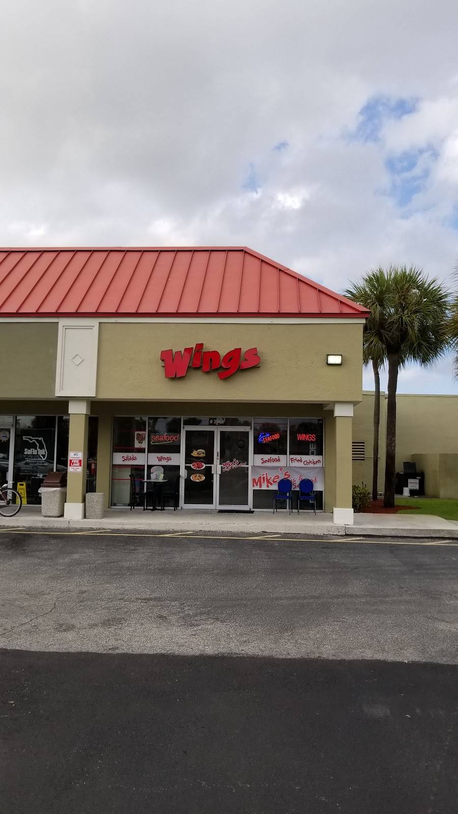Mikes Wings & Seafood | meal takeaway | 2968 Jog Rd, Greenacres, FL 33463, USA | 5616318136 OR +1 561-631-8136