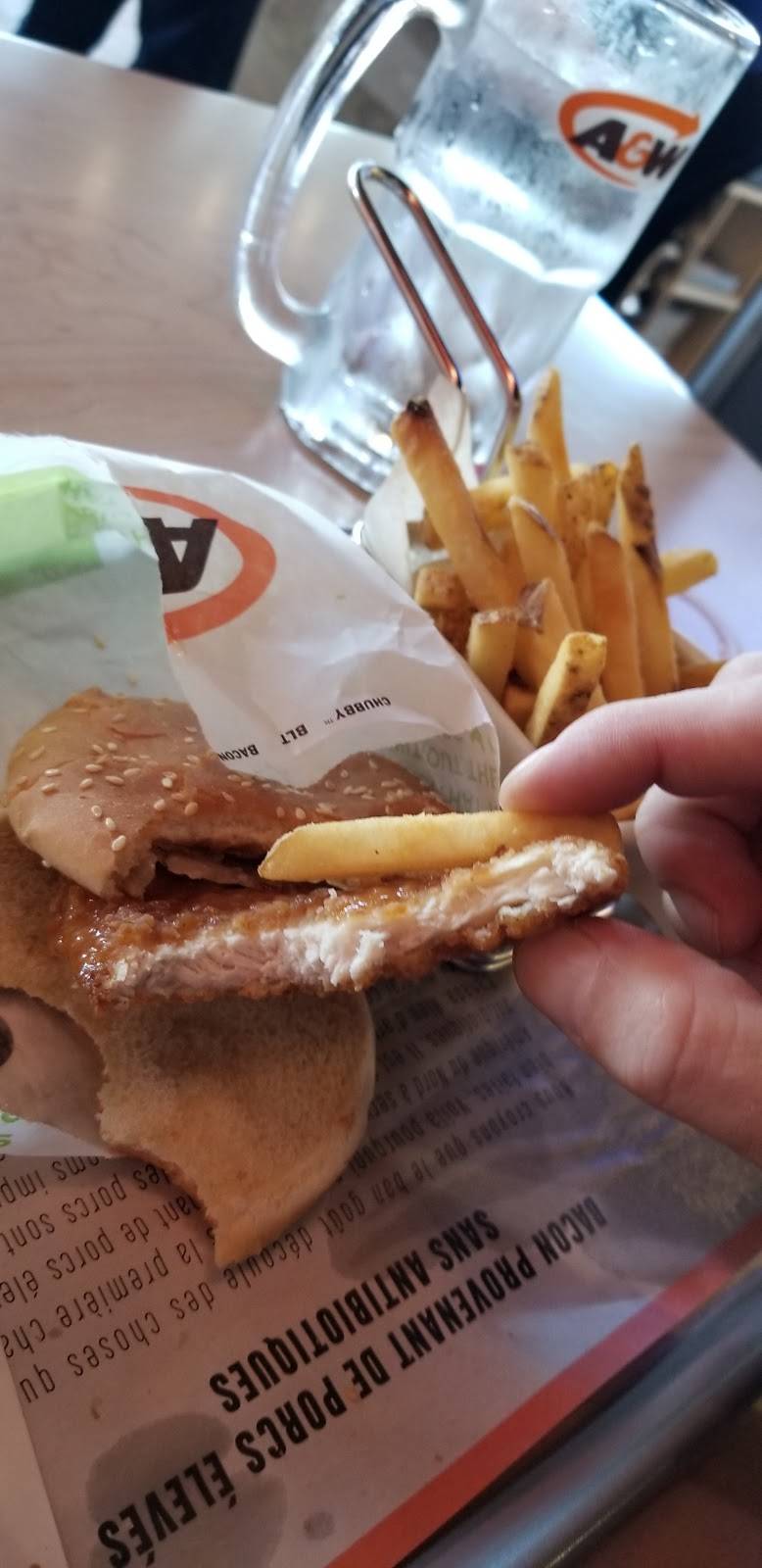 A&W | restaurant | 440 Rue de Murano local 140, Sainte-Julie, QC J3E 0C6, Canada | 4506491579 OR +1 450-649-1579