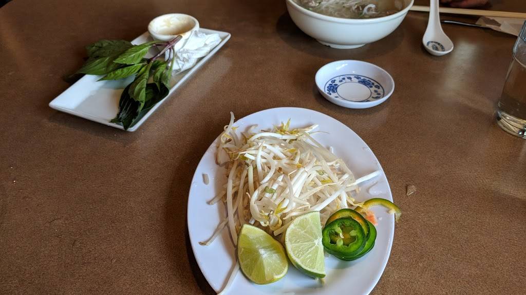 Pho Mai | restaurant | 6765 W 120th Ave, Broomfield, CO 80020, USA | 7208875984 OR +1 720-887-5984