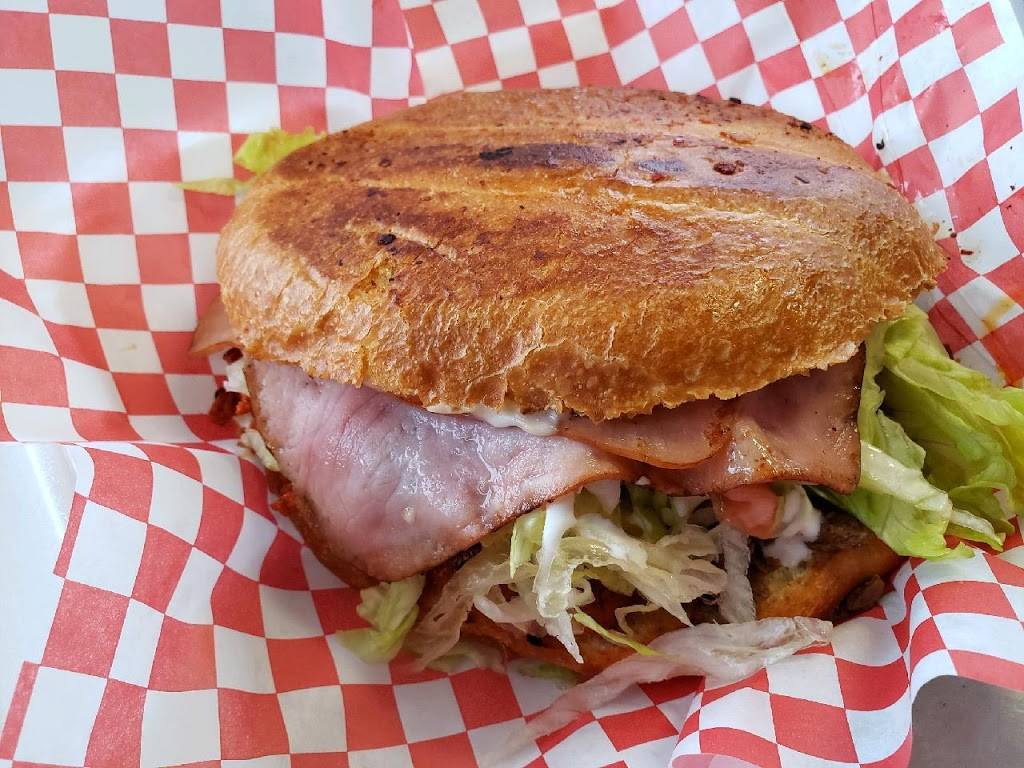 Tacos VIP | restaurant | 25285 Frontage Rd, San Antonio, TX 78257, USA | 2103799693 OR +1 210-379-9693