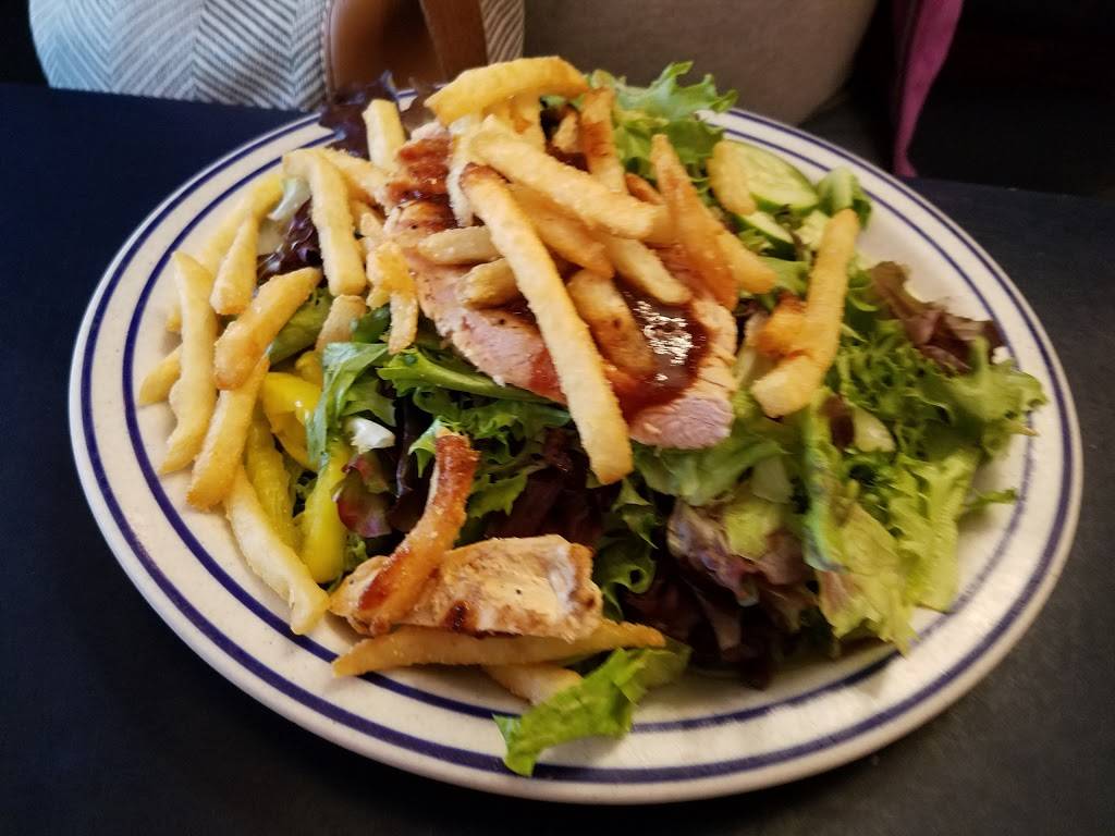 The Corner Room | restaurant | 100 W College Ave, State College, PA 16801, USA | 8142373051 OR +1 814-237-3051