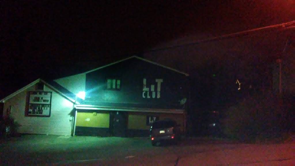 Carrick Lit Club | restaurant | 210 Copperfield Ave, Pittsburgh, PA 15210, USA | 4125087823 OR +1 412-508-7823