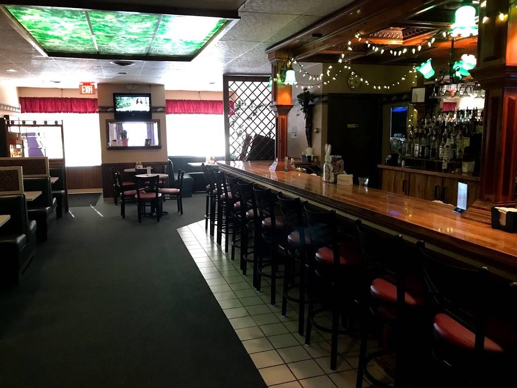 Jeffs On the Square | restaurant | 116 N Capron St, Berlin, WI 54923, USA | 9203614847 OR +1 920-361-4847