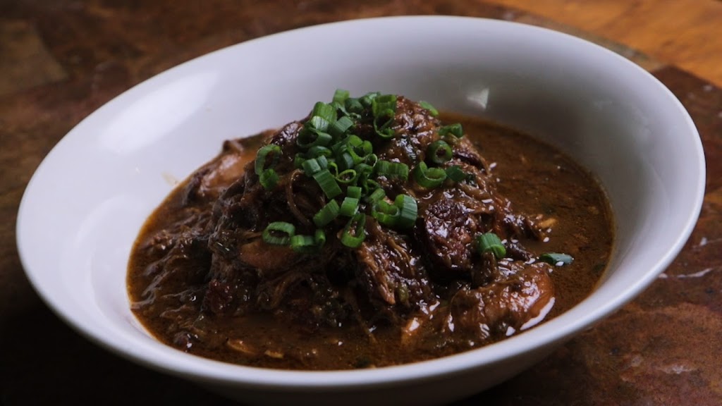 Parrains Cafe | restaurant | 104 N Main St, Washington, LA 70589, USA | 3378269910 OR +1 337-826-9910