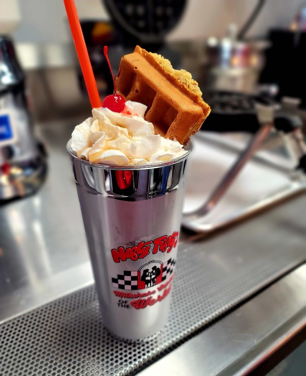 Nifty Fiftys (Fishtown) | restaurant | 2431 Aramingo Ave, Philadelphia, PA 19125, USA | 2677711950 OR +1 267-771-1950