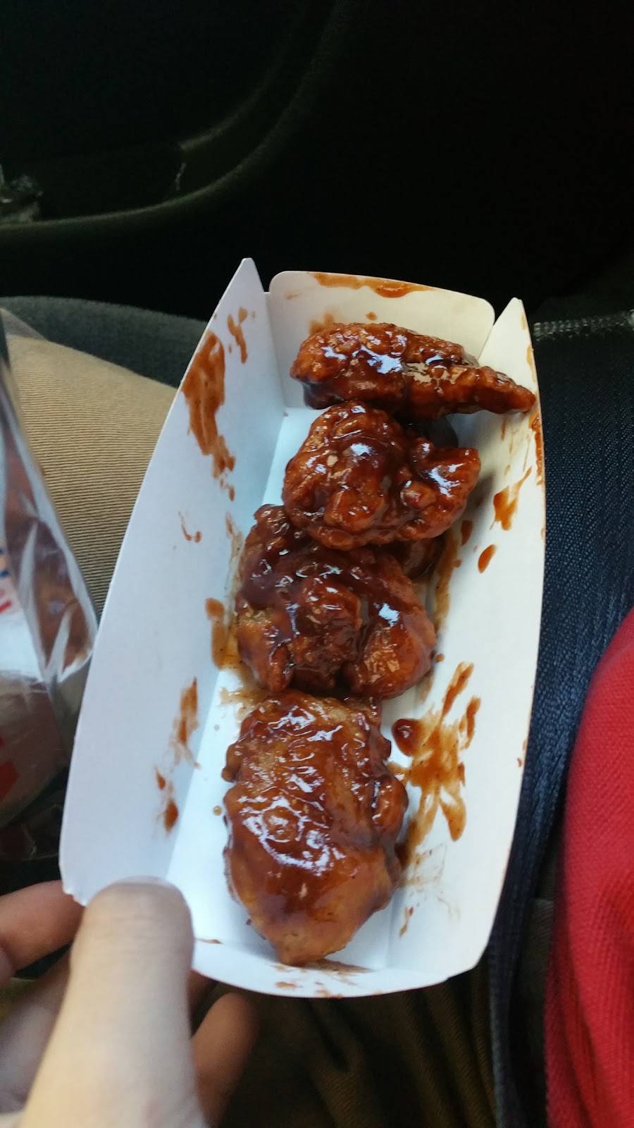 Sonic Drive-In | restaurant | 1310 W Pioneer Dr, Irving, TX 75061, USA | 9722598808 OR +1 972-259-8808