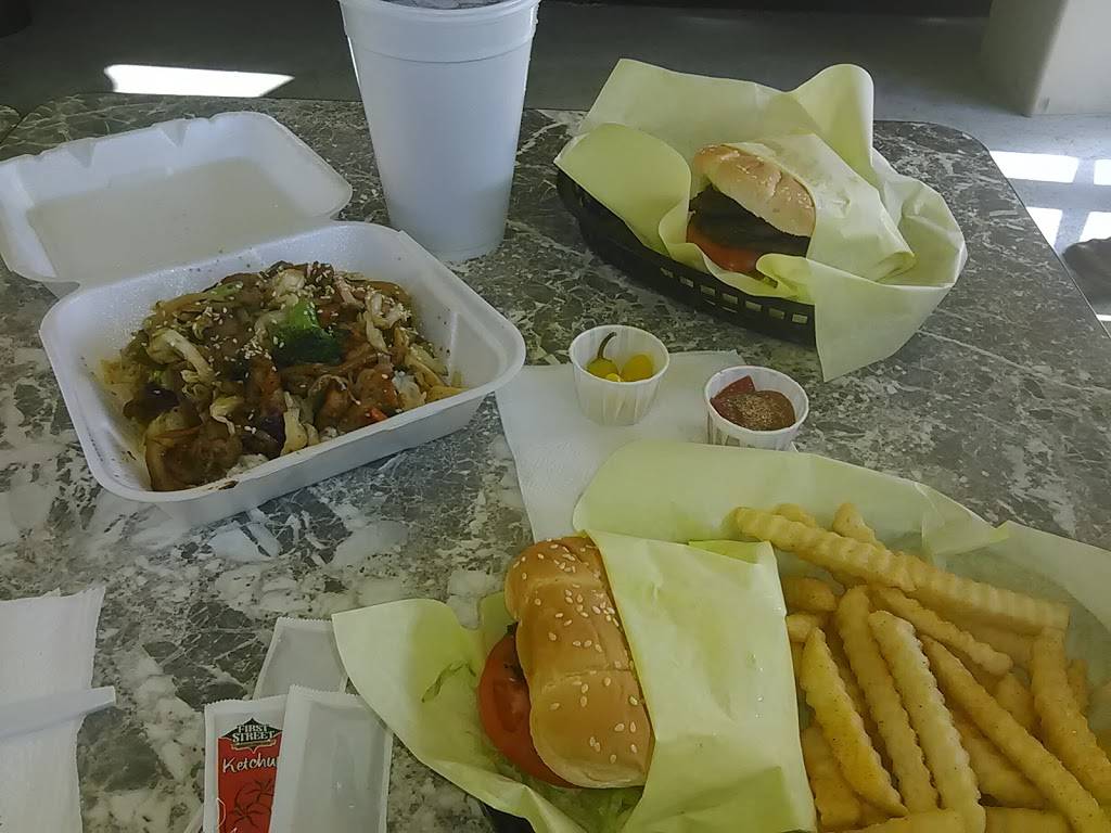 Burger Hut | restaurant | 1112 19th St, Bakersfield, CA 93301, USA | 6613231084 OR +1 661-323-1084