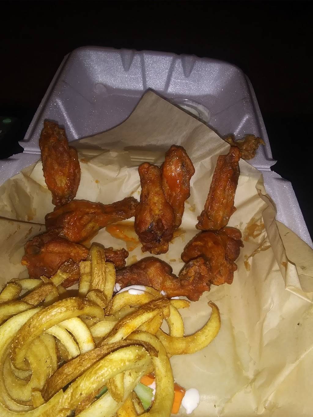 Wing House | restaurant | 8727 US-29, Hull, GA 30646, USA | 7068509700 OR +1 706-850-9700