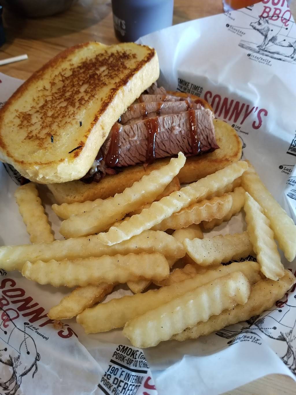 Sonnys BBQ | restaurant | 1845 SW College Rd, Ocala, FL 34471, USA | 3526292663 OR +1 352-629-2663