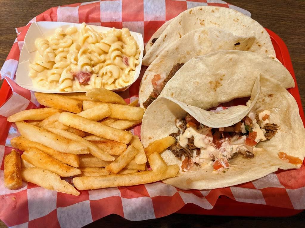 Burgers -N- BBQ Grill | restaurant | 1204 Whitewater Ave, St Charles, MN 55972, USA | 5079328607 OR +1 507-932-8607