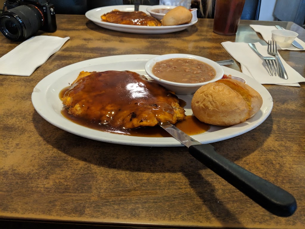 Miz Zips | restaurant | 2924 E Rte 66, Flagstaff, AZ 86004, USA | 9285260104 OR +1 928-526-0104