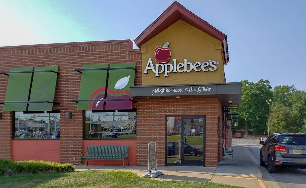 Applebees Grill + Bar | restaurant | 11500 W 63rd St, Shawnee, KS 66203, USA | 9139621133 OR +1 913-962-1133