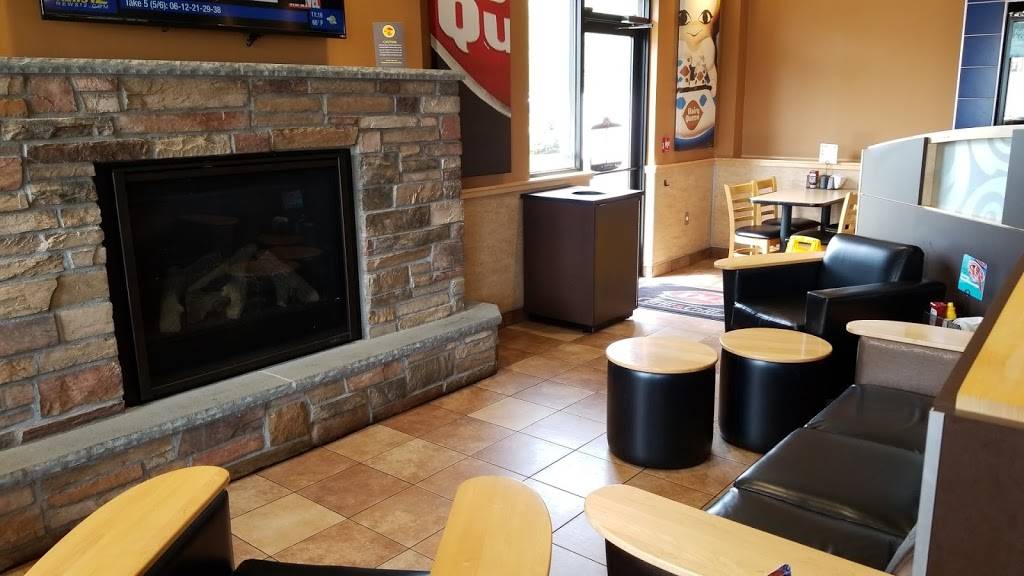 Dairy Queen Grill & Chill | restaurant | 321 W Jericho Turnpike, Huntington, NY 11743, USA | 6318246972 OR +1 631-824-6972