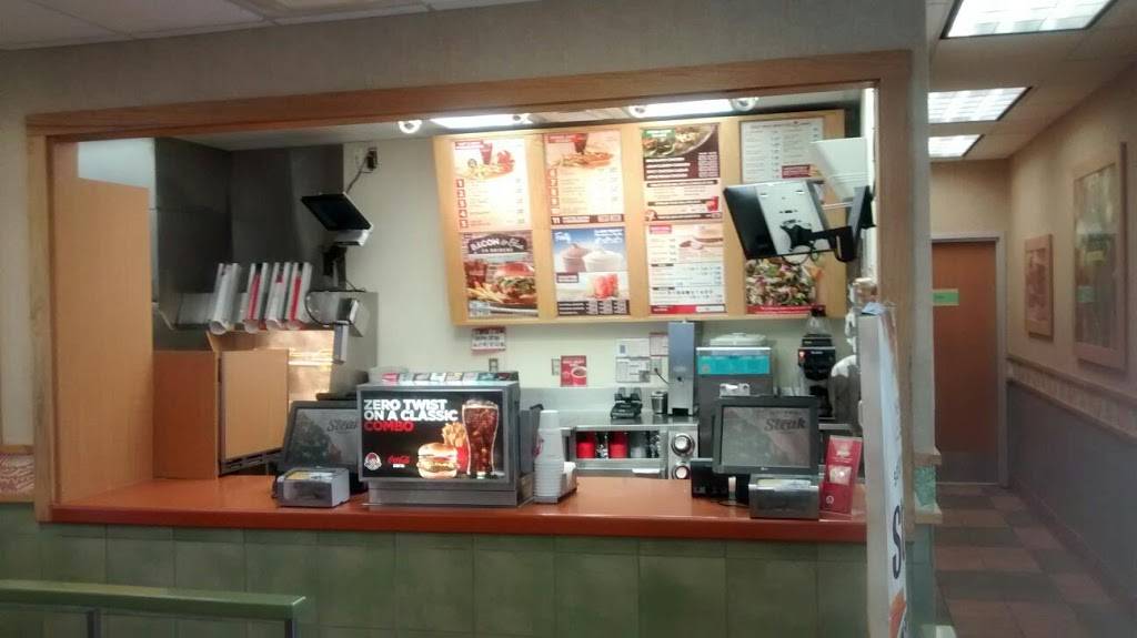 Wendys | restaurant | 5460 N Bend Rd, Cincinnati, OH 45247, USA | 5134267928 OR +1 513-426-7928