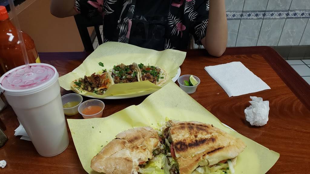 Taco Rico | restaurant | 1524 S Main St, Las Vegas, NV 89102, USA | 7024312580 OR +1 702-431-2580