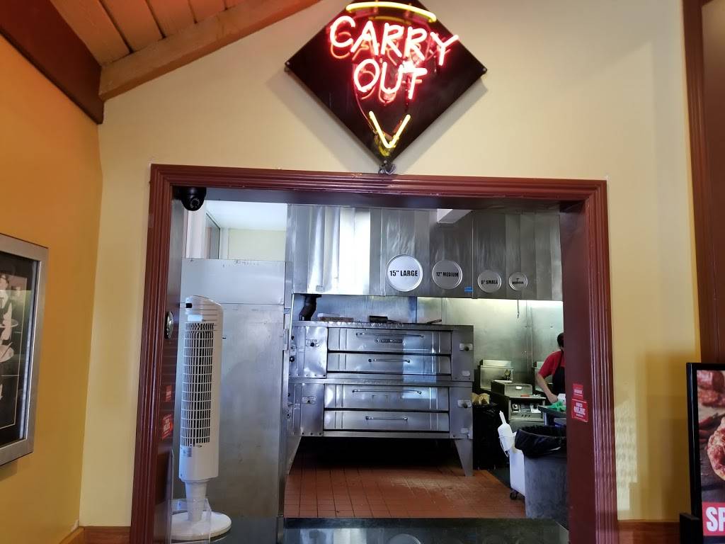 Shakeys Pizza Parlor | restaurant | 1300 N San Fernando Blvd, Burbank, CA 91504, USA | 8188485527 OR +1 818-848-5527