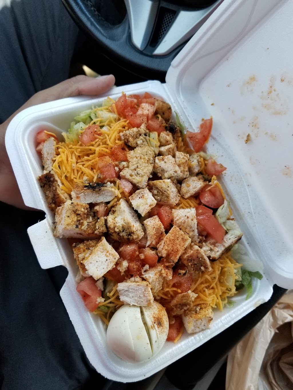 Pelican Wings and things | restaurant | 1263 NW 31st Ave, Fort Lauderdale, FL 33311, USA | 9544043472 OR +1 954-404-3472