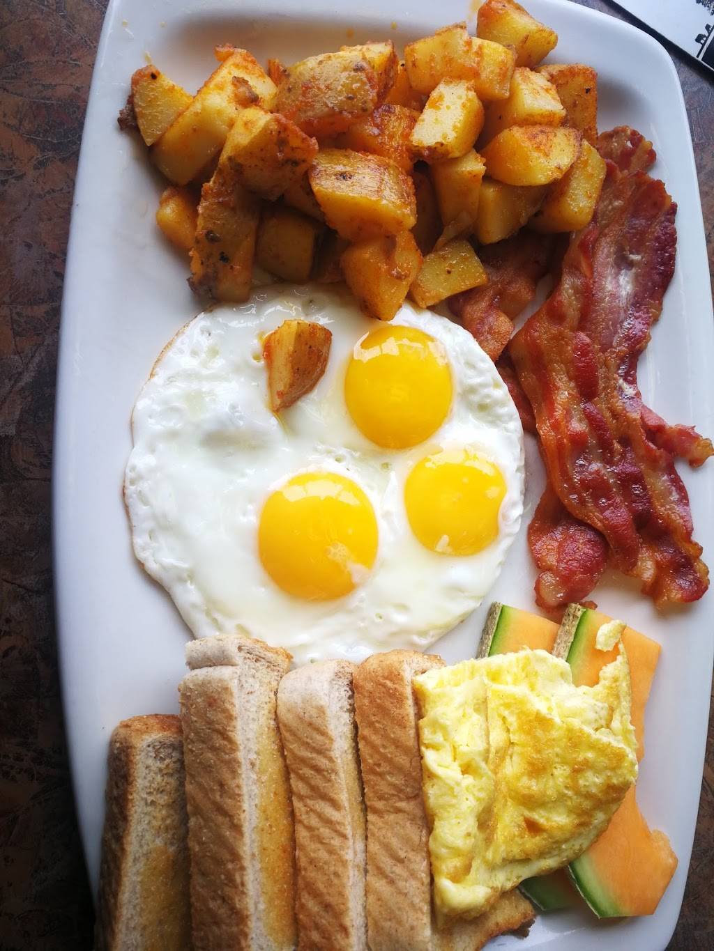 Eggsmart | restaurant | 1961 Kennedy Rd, Scarborough, ON M1P 5A2, Canada | 4165191177 OR +1 416-519-1177