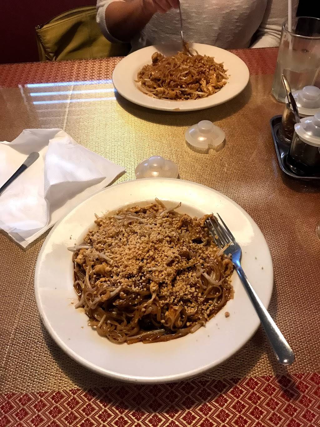 Thai Corner | restaurant | 3697 Lake Emma Rd, Lake Mary, FL 32746, USA | 4078338066 OR +1 407-833-8066