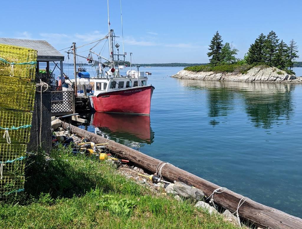 Allens Sea Food | restaurant | 119 Lookout Point Rd, Harpswell, ME 04079, USA | 2078332828 OR +1 207-833-2828