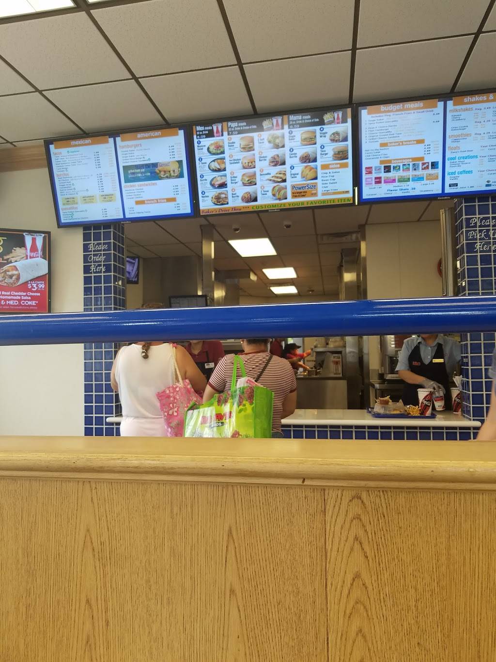 Bakers Drive-Thru | restaurant | 10225 Magnolia Ave, Riverside, CA 92503, USA | 9098845233 OR +1 909-884-5233