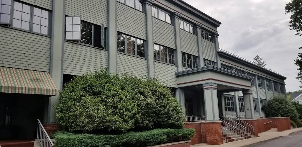 Roycroft Inn | restaurant | 40 S Grove St, East Aurora, NY 14052, USA | 7166525552 OR +1 716-652-5552