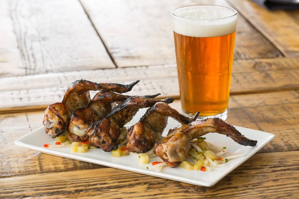 Danielles Scratch Kitchen | restaurant | 872 W Happy Canyon Rd #100, Castle Rock, CO 80108, USA | 3035249788 OR +1 303-524-9788