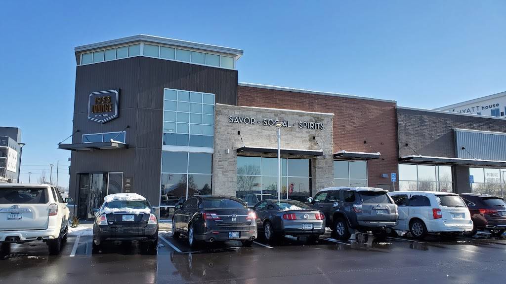 1933 Lounge by St. Elmo | restaurant | 9707 District North Drive Suite 1120, Fishers, IN 46037, USA | 3177581933 OR +1 317-758-1933