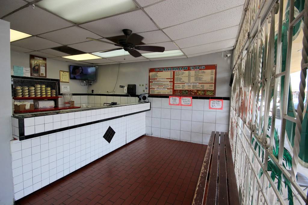 Crabman 305 | restaurant | 2006 Opa-Locka Blvd, Opa-locka, FL 33054, USA | 7864443157 OR +1 786-444-3157
