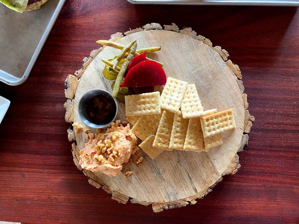 Magnolia & May | restaurant | 718 Mt Moriah Rd, Memphis, TN 38117, USA | 9016768100 OR +1 901-676-8100