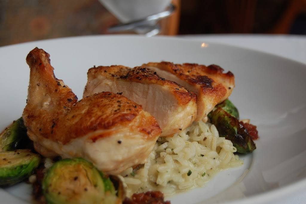 Sans Souci | restaurant | 24 Public Square, Cleveland, OH 44113, USA | 2169024095 OR +1 216-902-4095