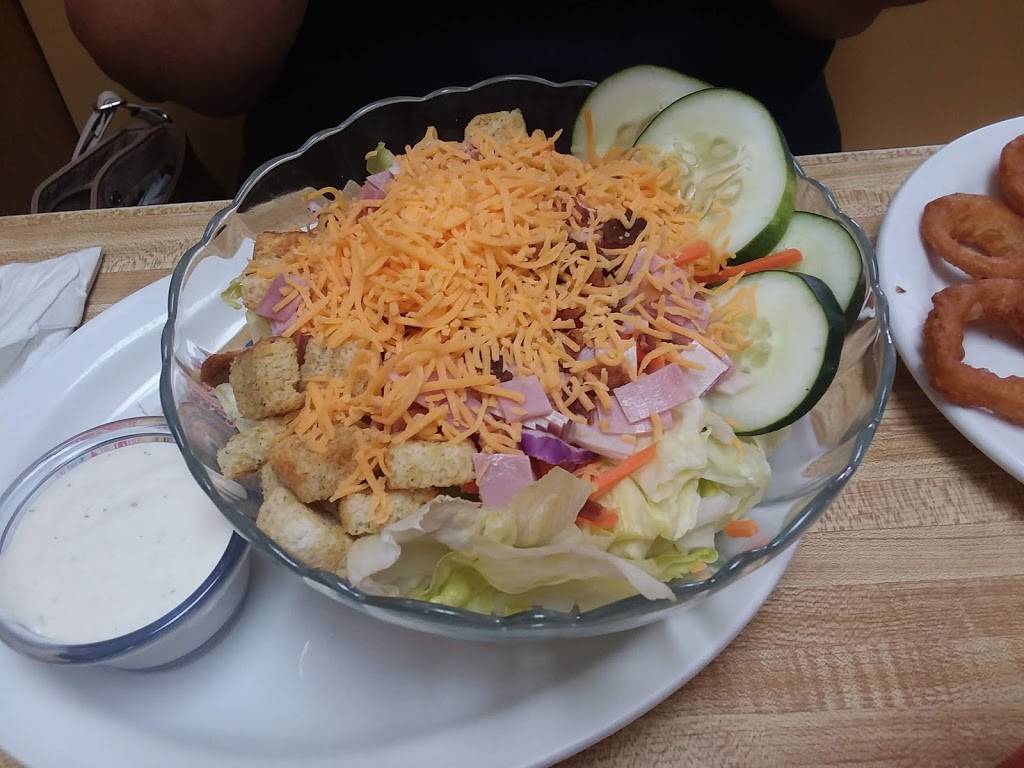 Oh Henrys | restaurant | 201 E Main St, Rogersville, TN 37857, USA | 4232720980 OR +1 423-272-0980