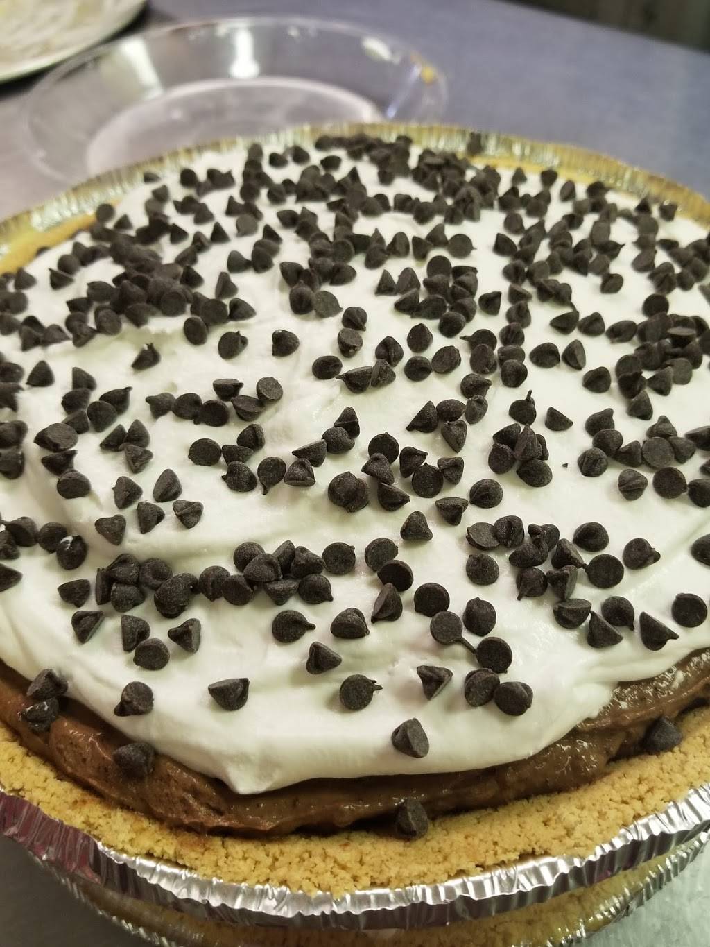 Mr. Cheezys | restaurant | 220 N Main St, Dunkirk, OH 45836, USA | 4197592332 OR +1 419-759-2332