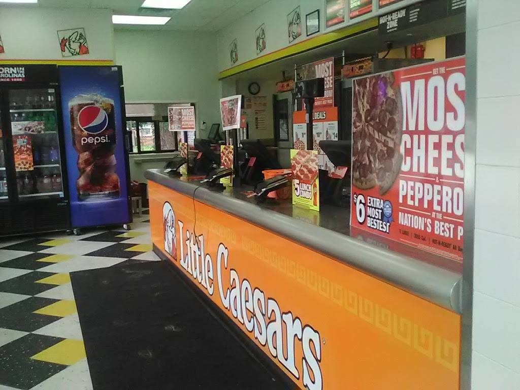Little Caesars Pizza | meal takeaway | 4951 University Dr, Wilmington, NC 28403, USA | 9107943325 OR +1 910-794-3325