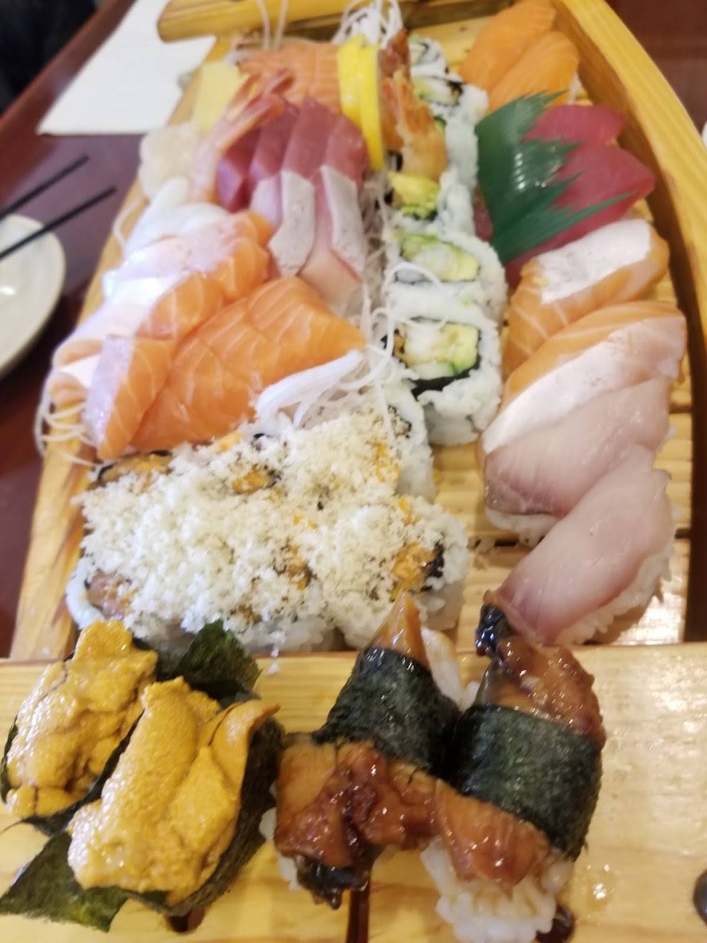 Akane Sushi | restaurant | 324 York Regional Rd 7, Richmond Hill, ON L4B 1A6, Canada | 9058829959 OR +1 905-882-9959