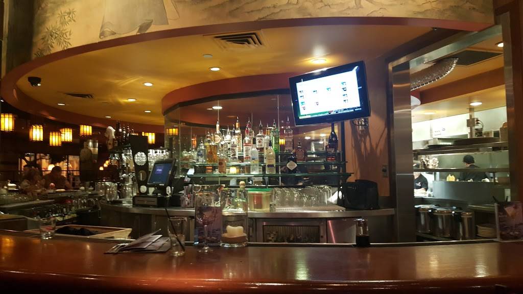 P.F. Changs | restaurant | 1716M International Dr, McLean, VA 22102, USA | 7037348996 OR +1 703-734-8996