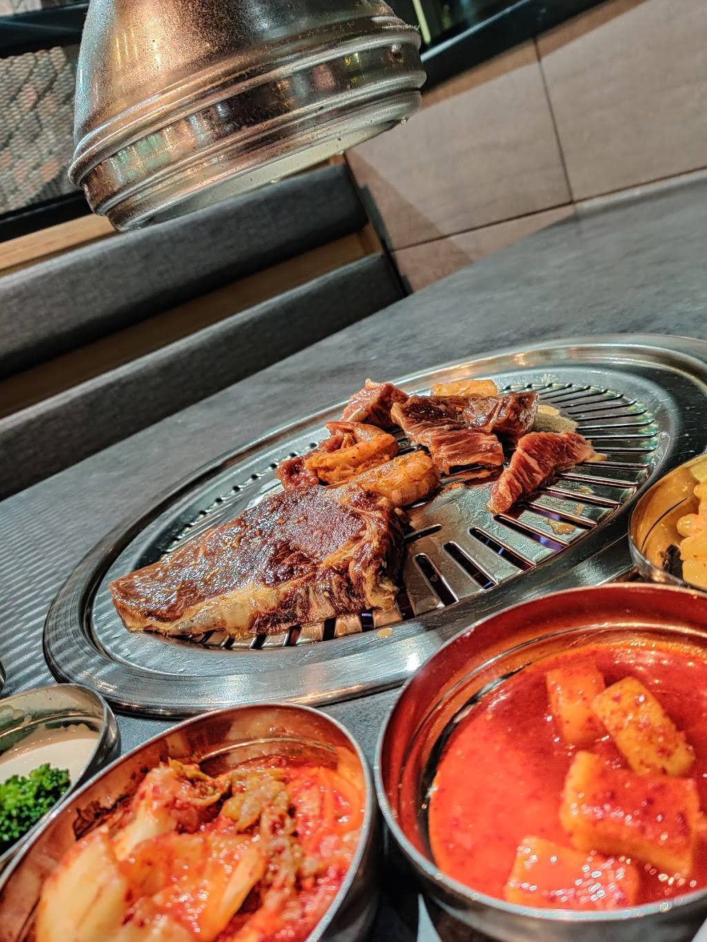 Daikon Korean BBQ | restaurant | 3636 N Freeway Blvd, Sacramento, CA 95834, USA | 9165159121 OR +1 916-515-9121