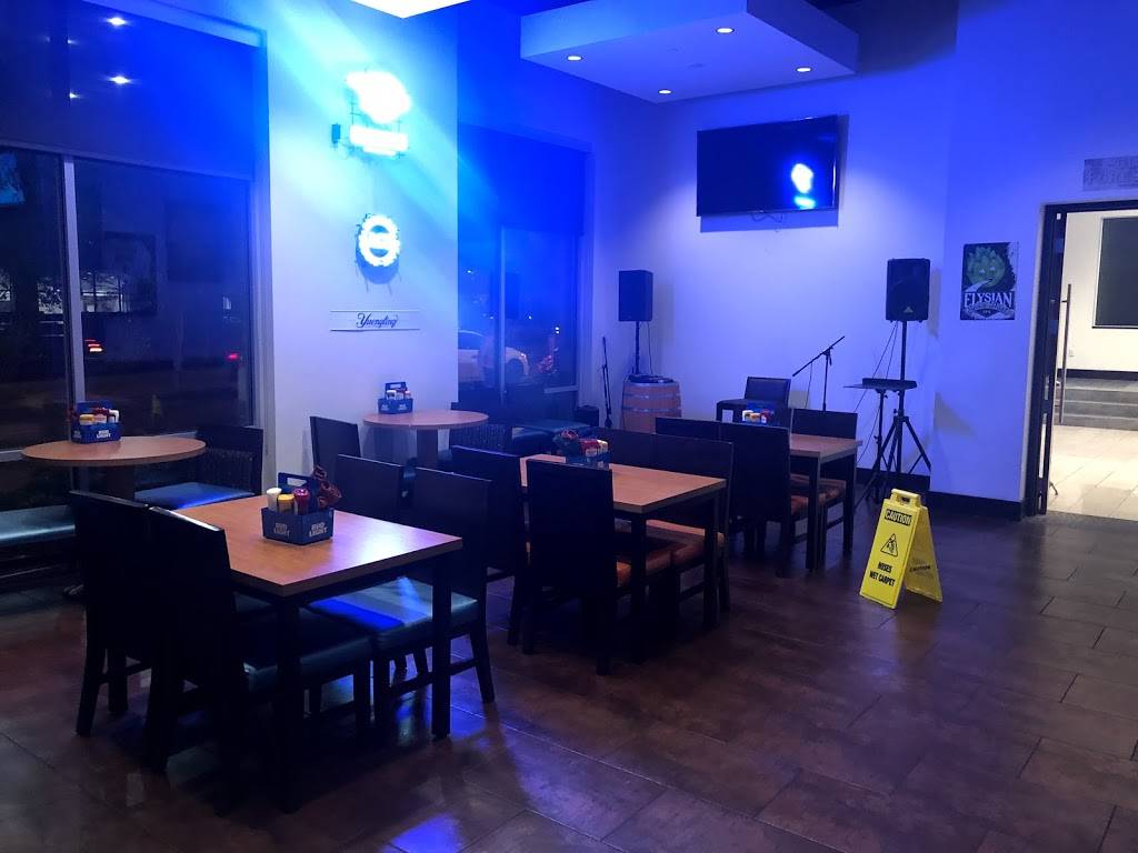 Sobro Sports Bar and Grill | restaurant | 305 Korean Veterans Blvd, Nashville, TN 37201, USA | 6159281841 OR +1 615-928-1841