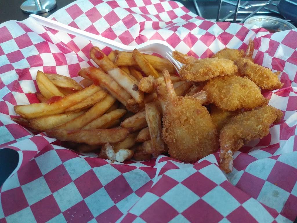 Lakeport Fish & Chips | meal takeaway | 8214 Lundys Ln, Niagara Falls, ON L2H 1H1, Canada | 9053573232 OR +1 905-357-3232