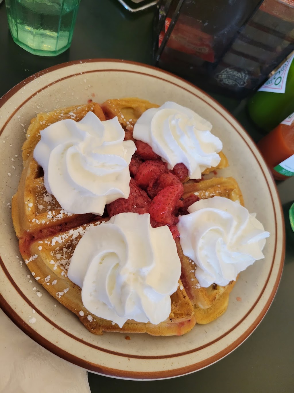 Grannys Restaurant | restaurant | 1550 Sheridan Ave, Cody, WY 82414, USA | 3075874829 OR +1 307-587-4829