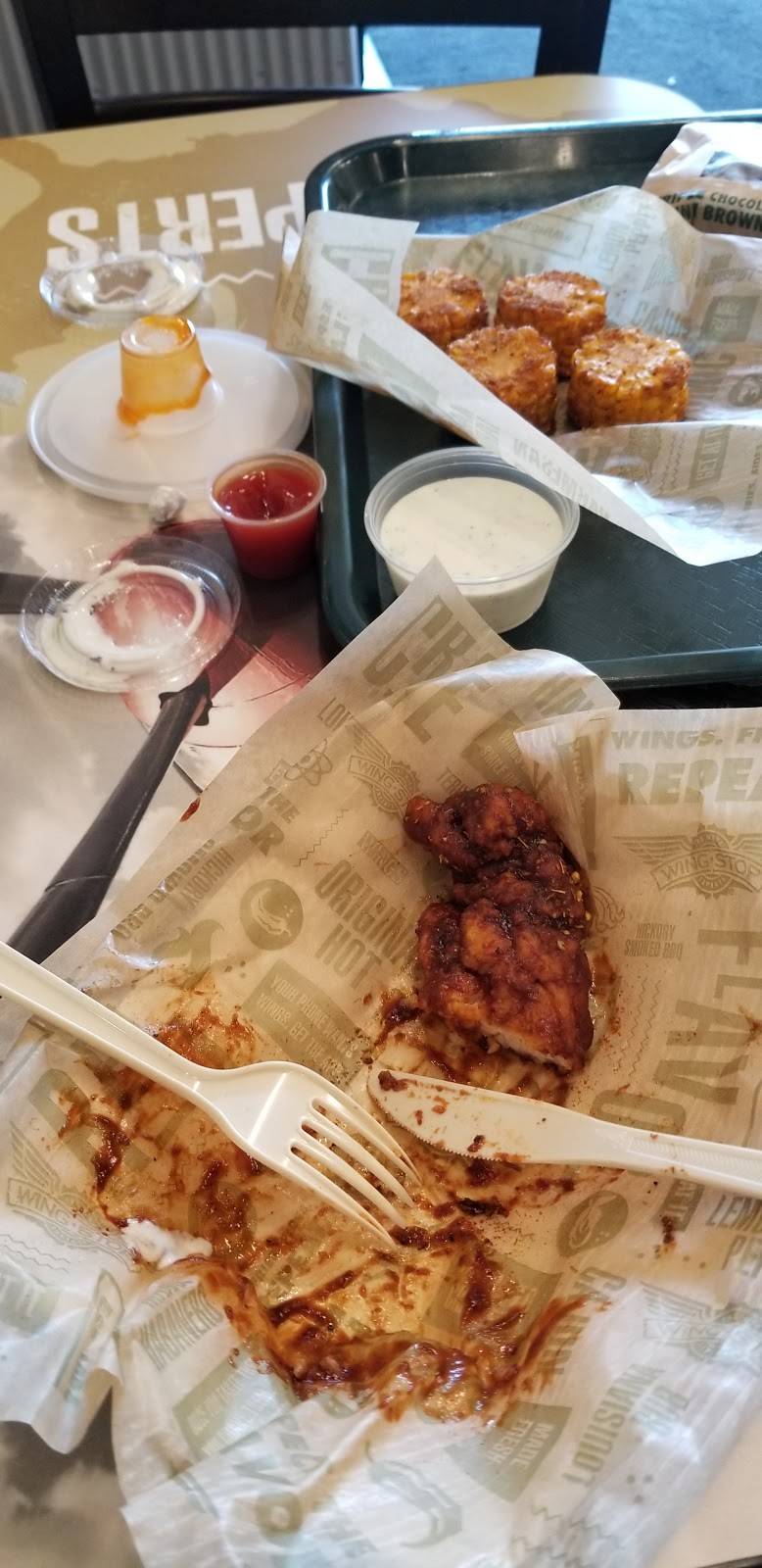 Wingstop | restaurant | 3773 S High St, Columbus, OH 43207, USA | 6149539464 OR +1 614-953-9464