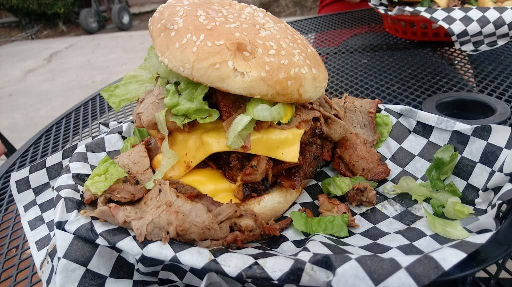 Grill Masters BBQ | restaurant | 2700 Clovis Ave, Clovis, CA 93612, USA | 5593489483 OR +1 559-348-9483