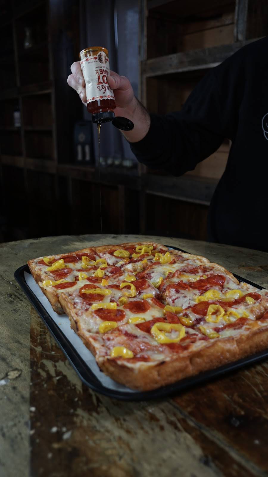 Turcos Pizza | meal takeaway | 1409 Wilson Ave, New Castle, PA 16101, USA | 7249712724 OR +1 724-971-2724